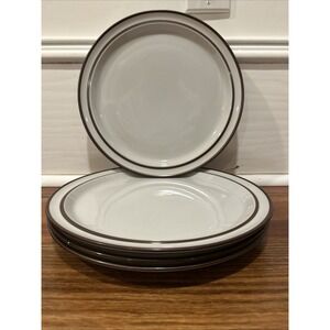 Noritake Stoneware Tundra  10 5/8" Dinner Plates Bundle of 4